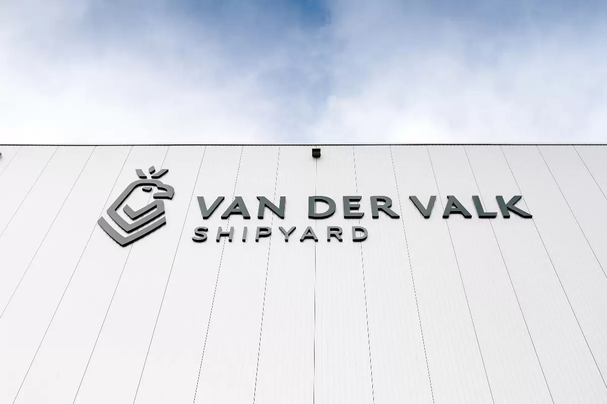 Van der Valk Shipyard 1